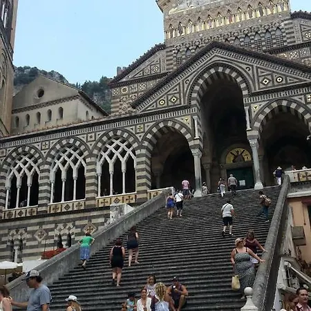 Divino In Centro Holiday Cioffi * Amalfi